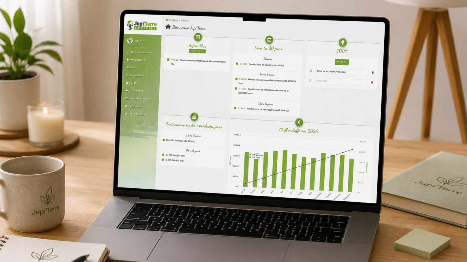 Logiciel Jupi'Terre affiché sur ordinateur portable permettant de centraliser les rendez-vous, le suivi client et la gestion quotidienne d'un cabinet.